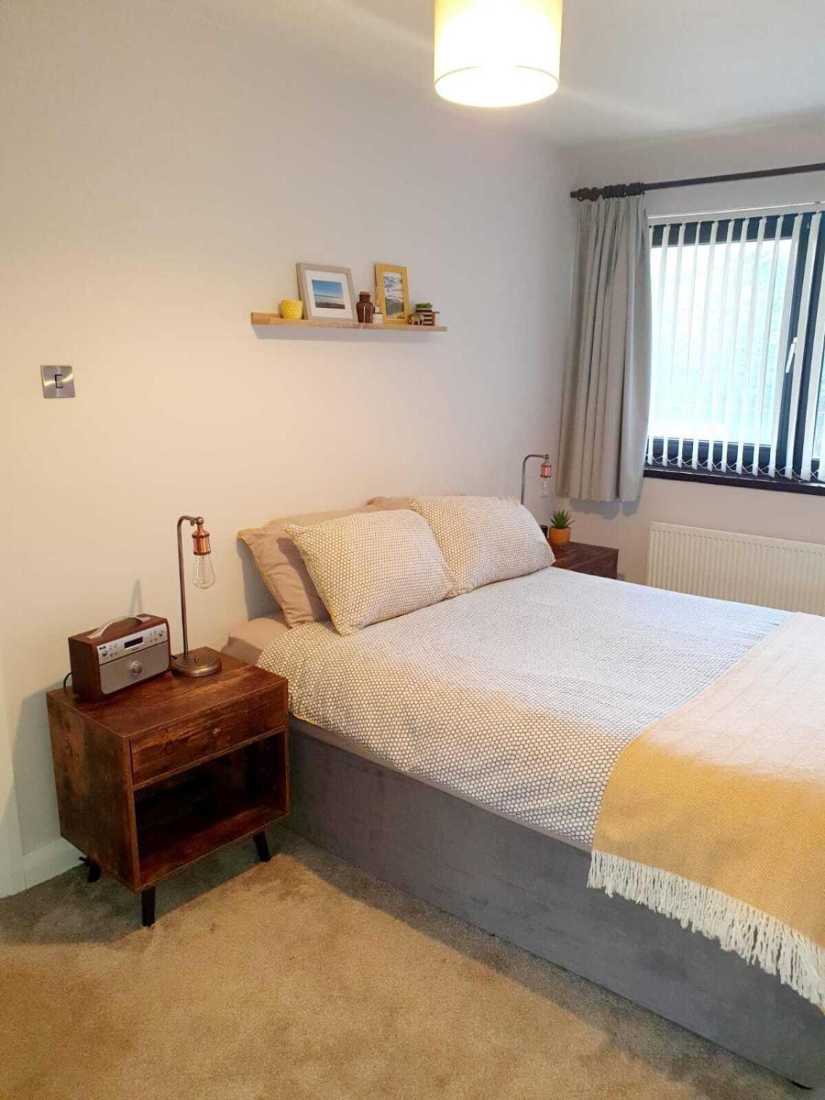 New Lisburn Road Apartment - Free Parking بلفاست الغرفة الصورة